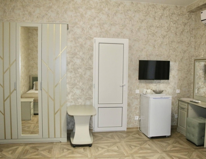 3-местный номер комфорт - Отель «Колибри» Гагра